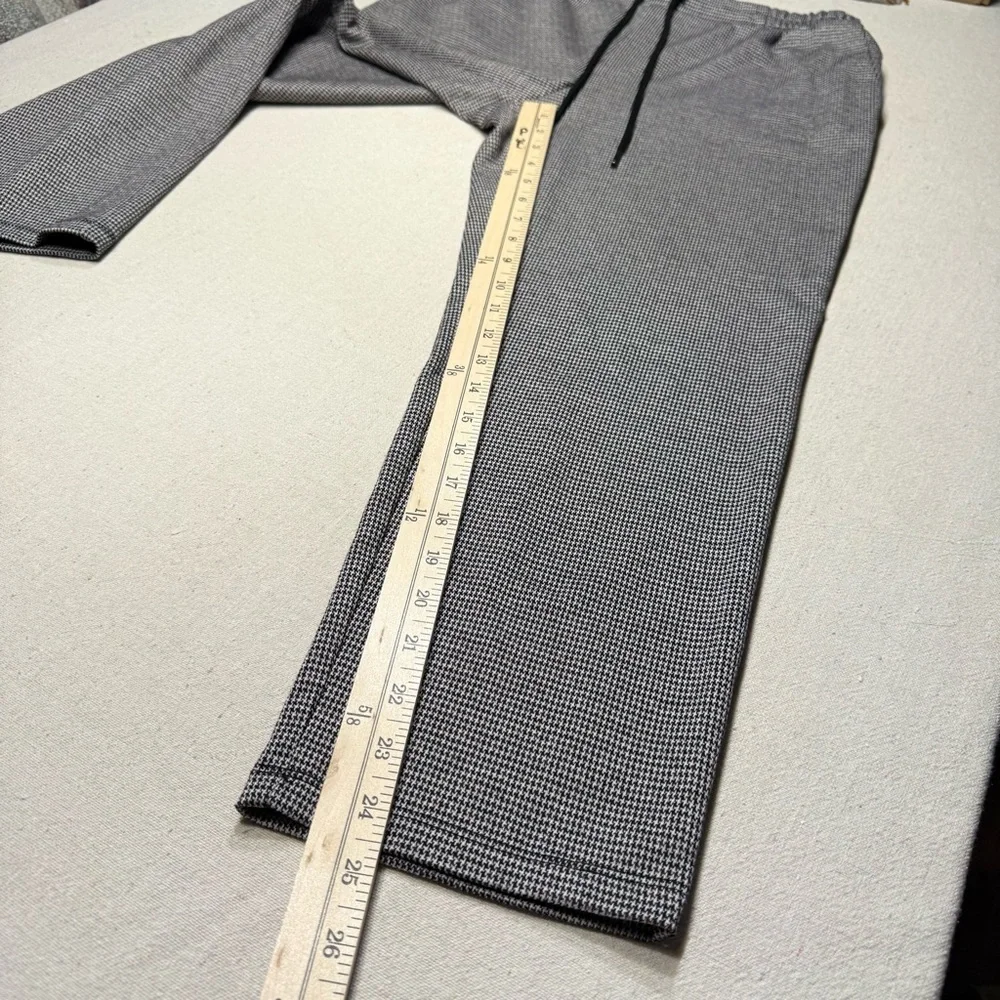 a new day Women’s Gray Patterned Pants - Size Medium- Gray, Black & Burgundy